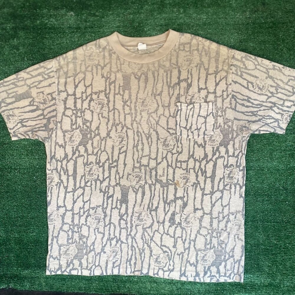 Vintage 90s Camel Camo Shirt Single Stitch Camouflage Tee